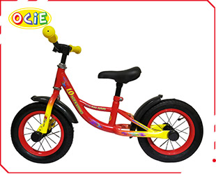 BALANCE BIKE