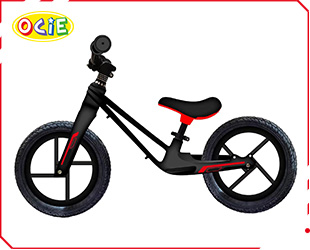 BALANCE BIKE