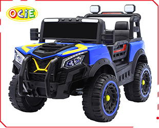 RECHARGEABLE CAR  W/ RC