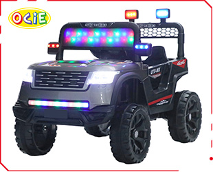 RECHARGEABLE CAR W/ RC