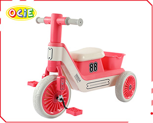 TRICYCLE