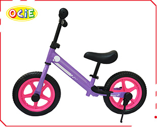 BALANCE BIKE