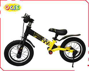 BALANCE BIKE