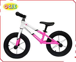 BALANCE BIKE