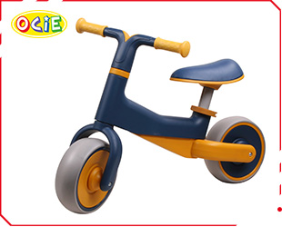 BALANCE BIKE