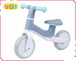 BALANCE BIKE