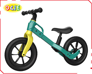 BALANCE BIKE