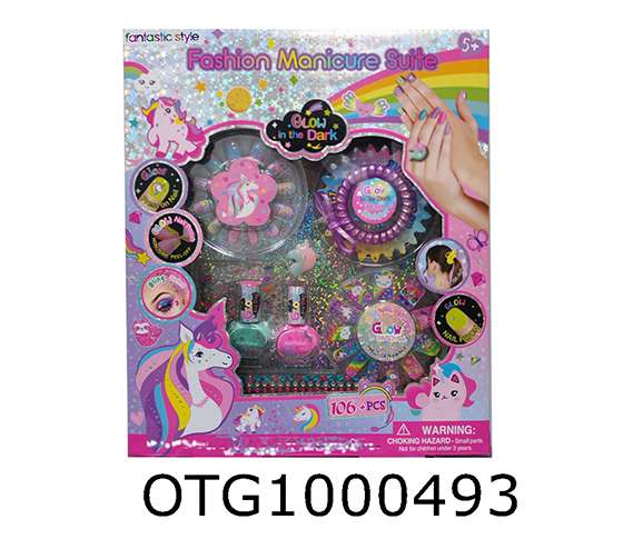 NAIL AND HAIRDRESSING SET
